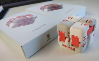 Обзор Xiaomi Mitu Cube Spinner - кубик-спиннер